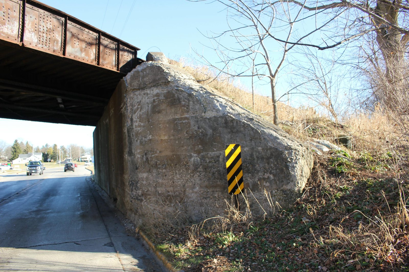 South abutment